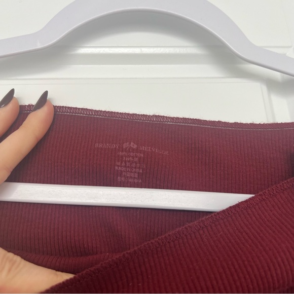 Brandy Melville Off Shoulder Long Sleeve Top - Picture 5 of 9